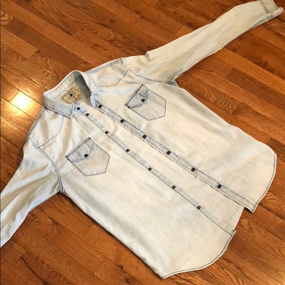 Zara Denim Button Down Shirt - Picture 1 of 3